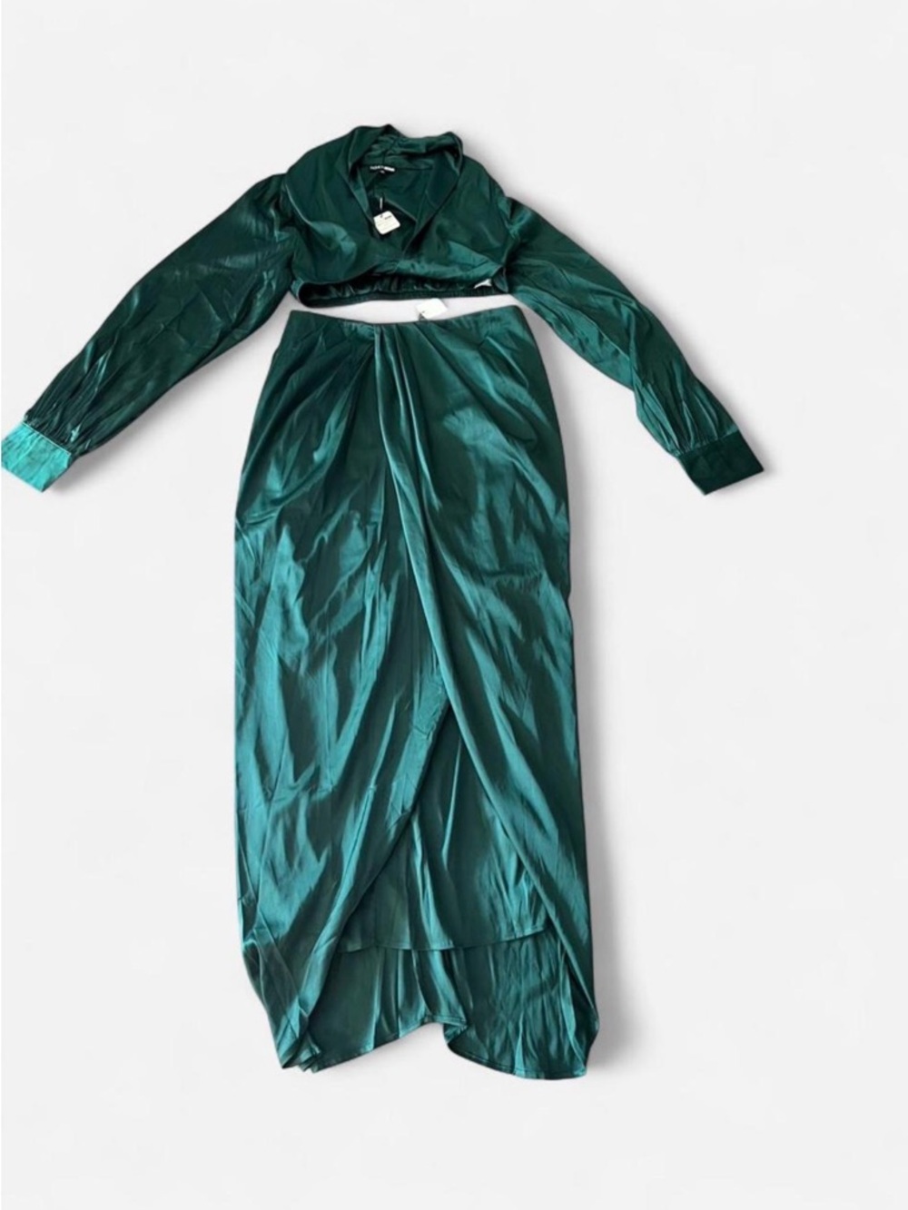 Fashion Nova Satin Emerald Green Skirt Set - Picture 2 of 6
